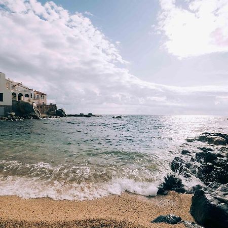 Apartamento Reformado A 2 Minutos De La Playa En Calella! كاليلا دو بالافروجيل المظهر الخارجي الصورة