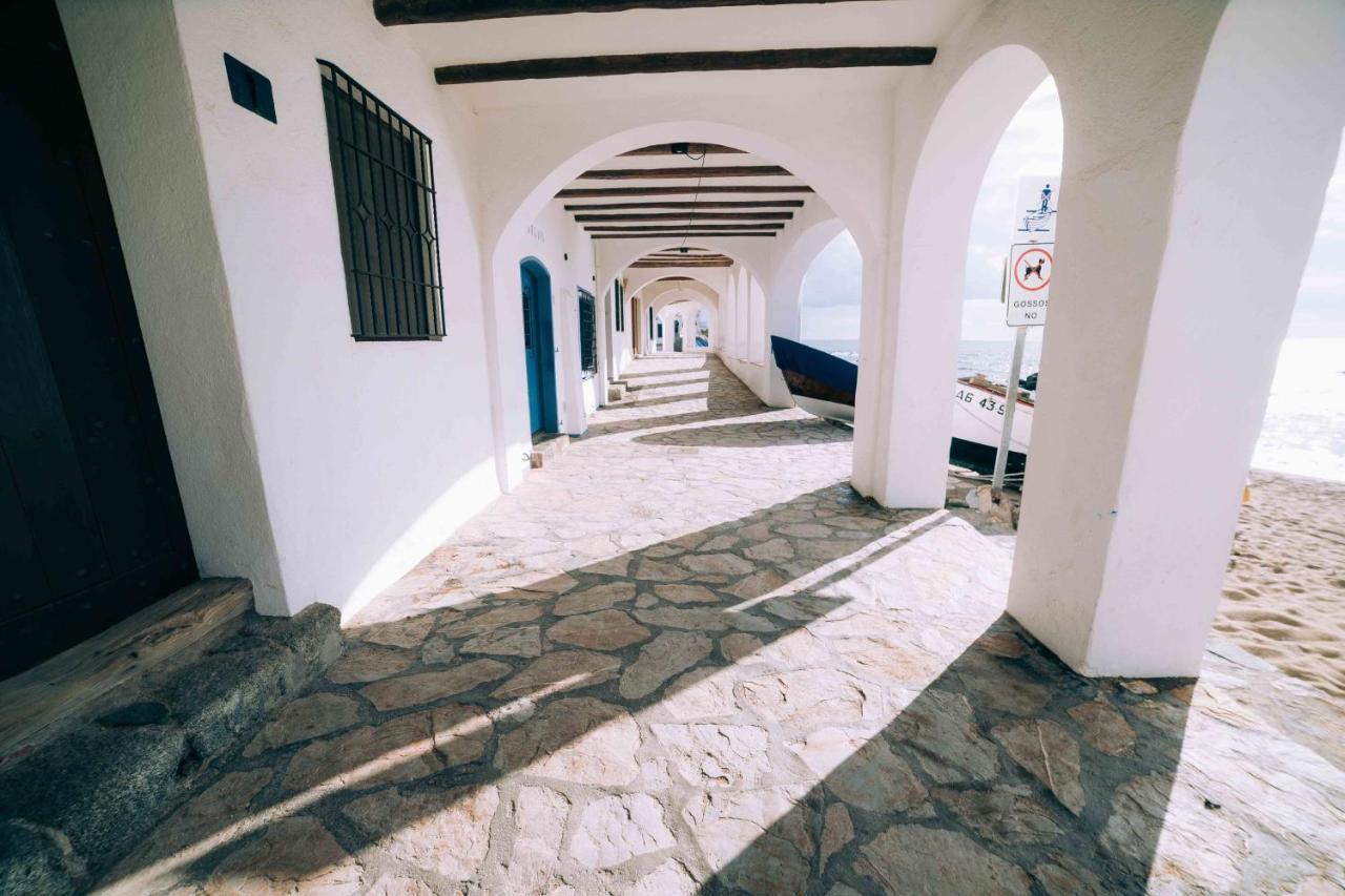Apartamento Reformado A 2 Minutos De La Playa En Calella! كاليلا دو بالافروجيل المظهر الخارجي الصورة